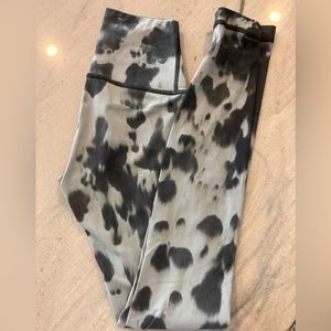 Women’s workout tights